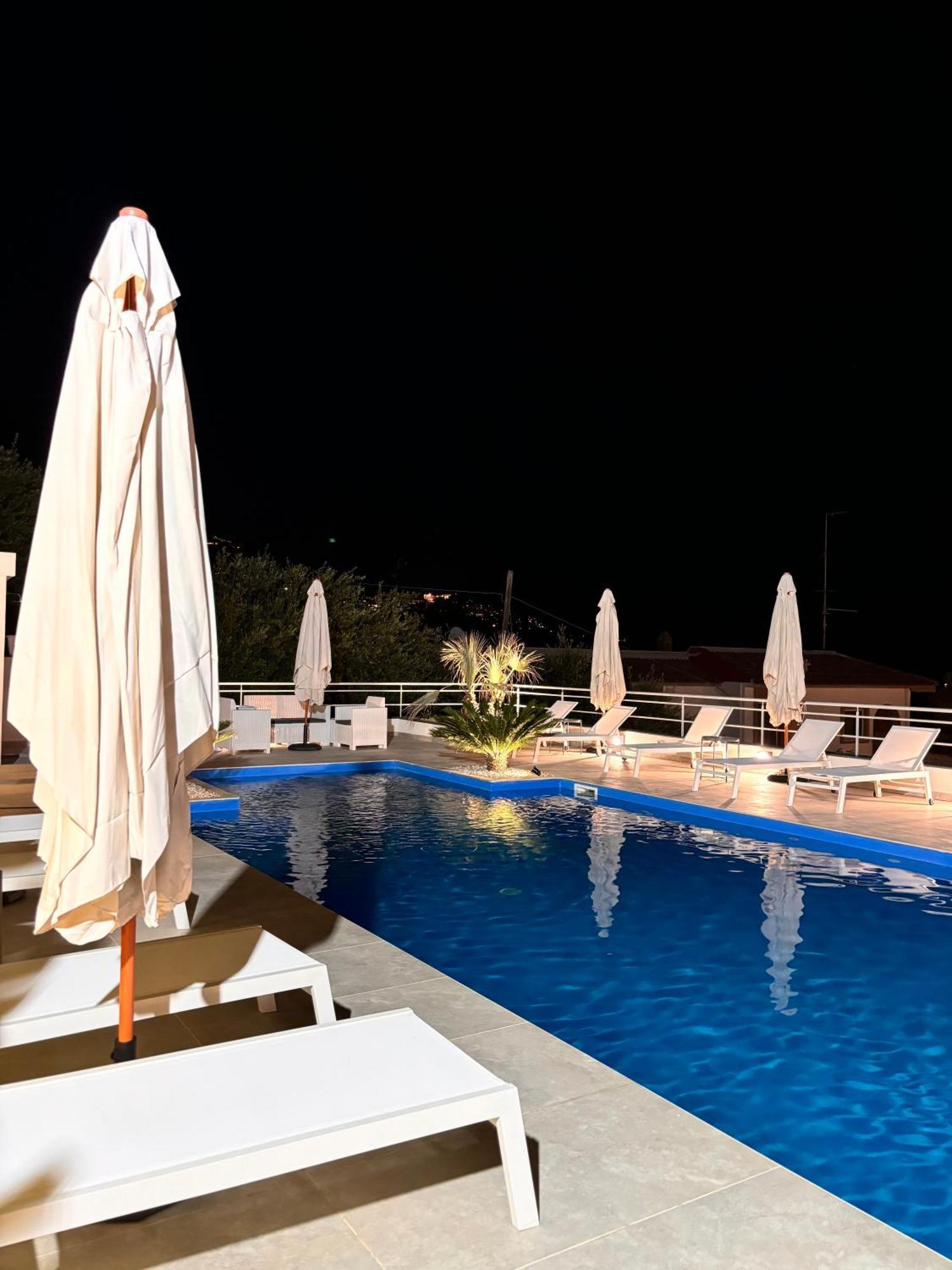 Ig - "Villa Don Antonio" Apartments Giardini Naxos Luaran gambar