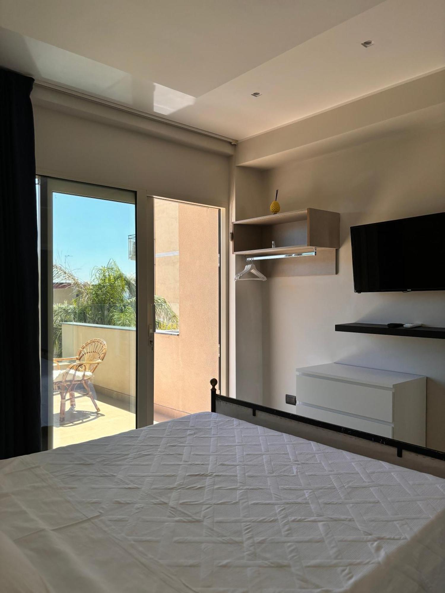 Ig - "Villa Don Antonio" Apartments Giardini Naxos Luaran gambar