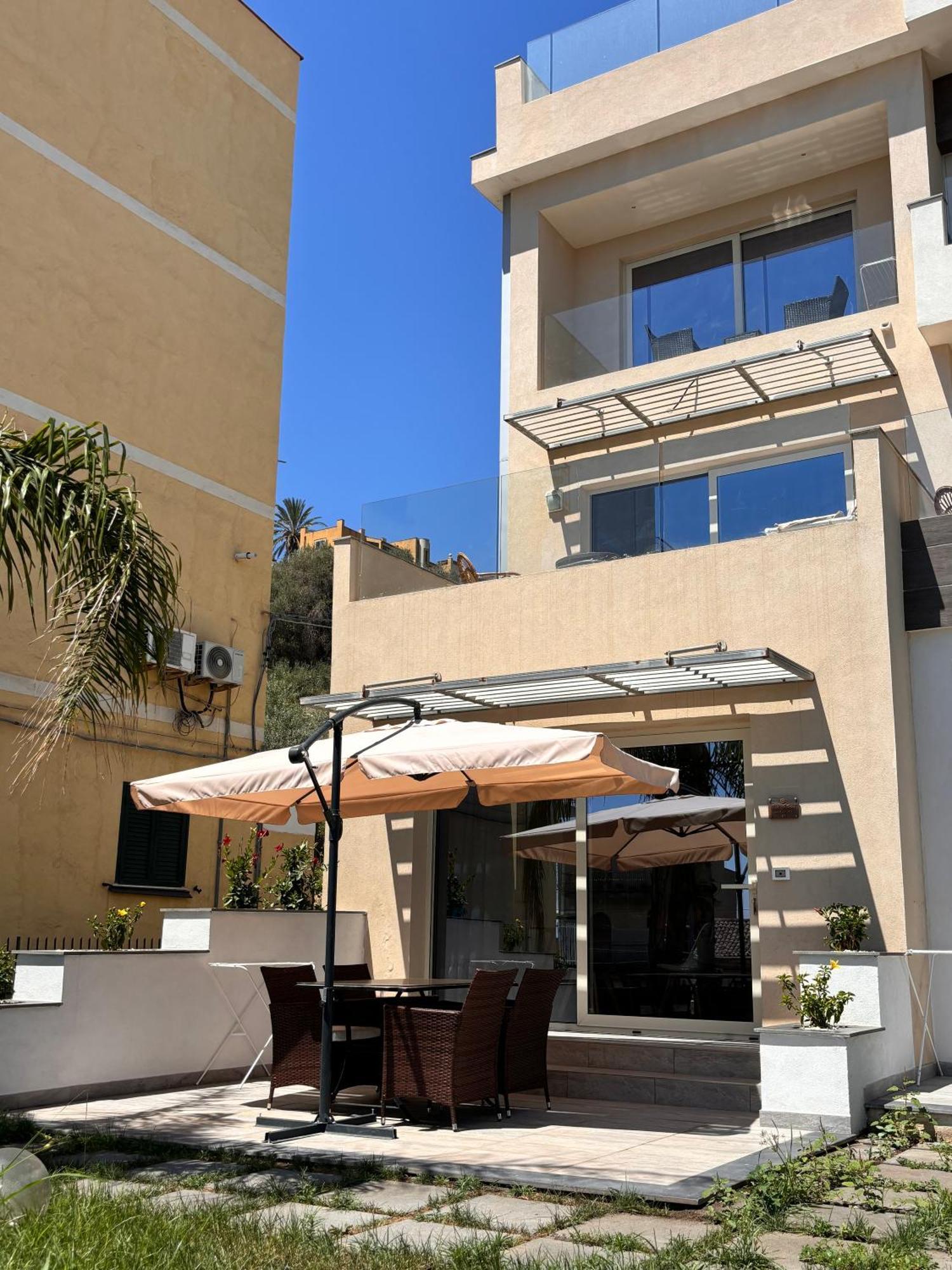 Ig - "Villa Don Antonio" Apartments Giardini Naxos Luaran gambar