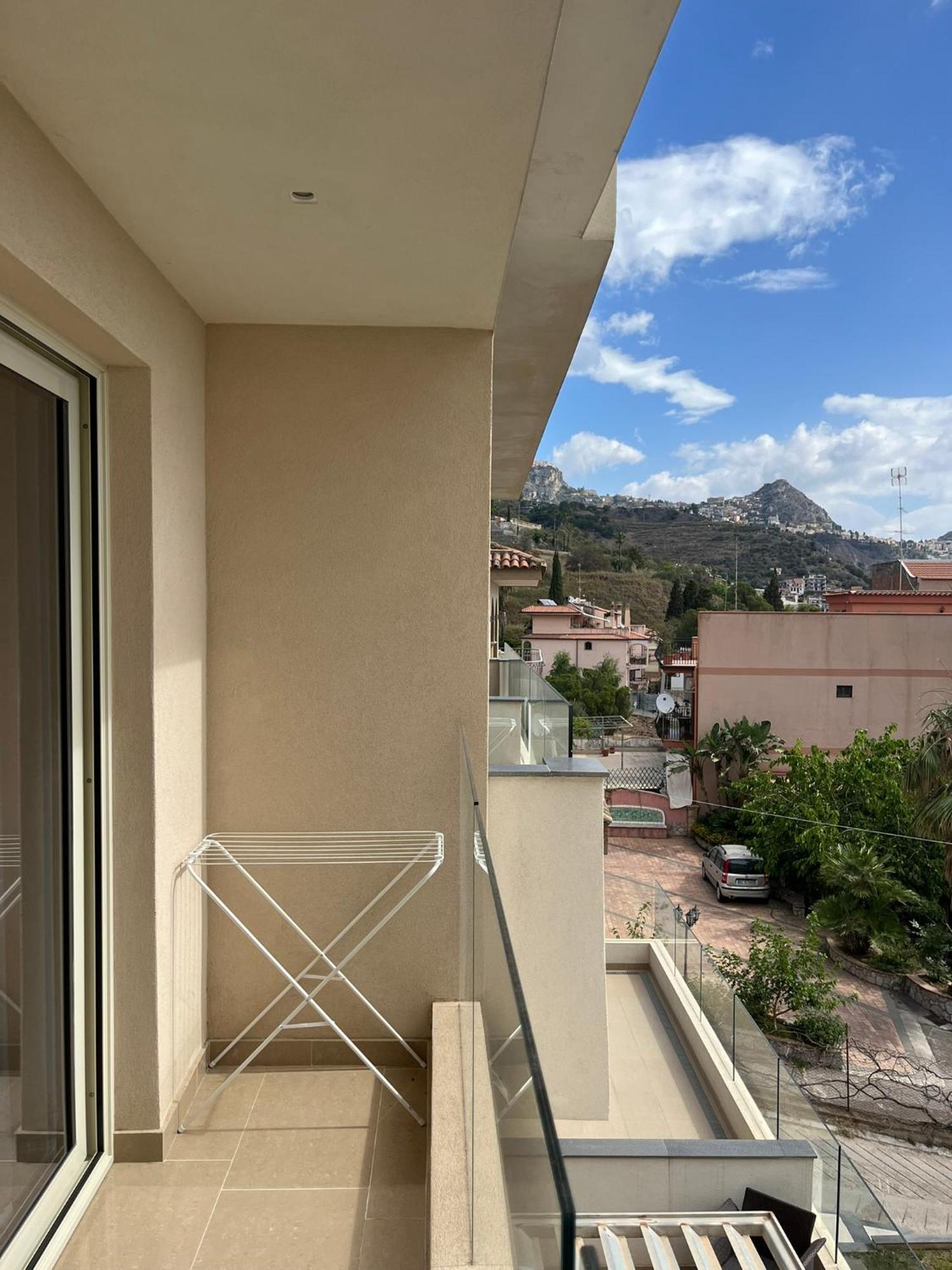 Ig - "Villa Don Antonio" Apartments Giardini Naxos Luaran gambar